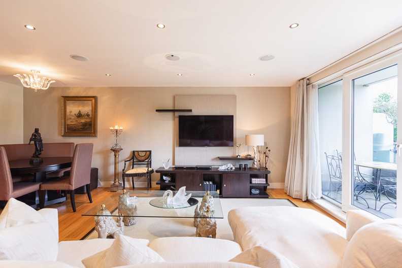 3 bedrooms apartments/flats to sale in Lensbury Avenue, Imperial Wharf-image 25