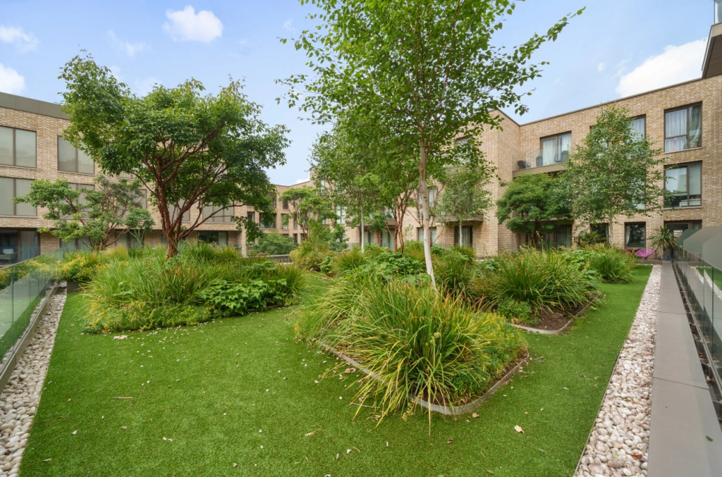 2 bedrooms apartments/flats for sale in Crisp Road, Hammersmith - W6 view 16