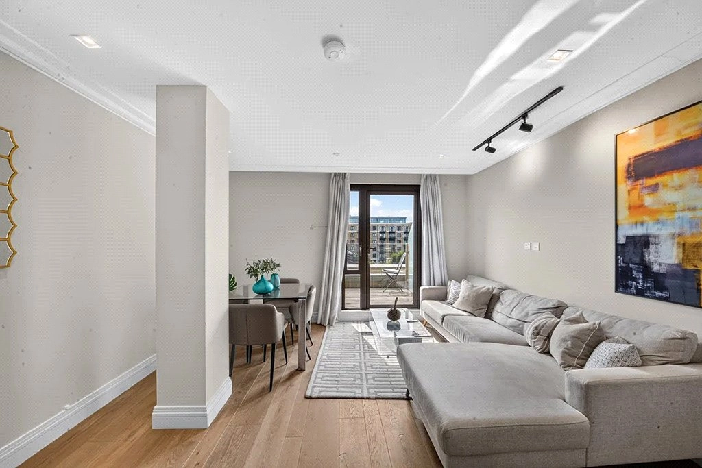 2 bedrooms apartments/flats for sale in Crisp Road, Hammersmith - W6 view 9