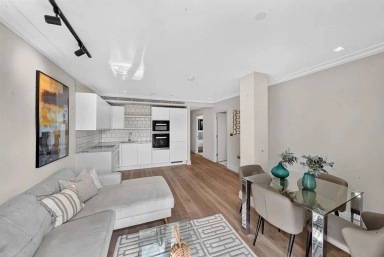 Crisp Road, Hammersmith - W6 view 10