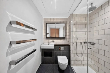 Crisp Road, Hammersmith - W6 view 13