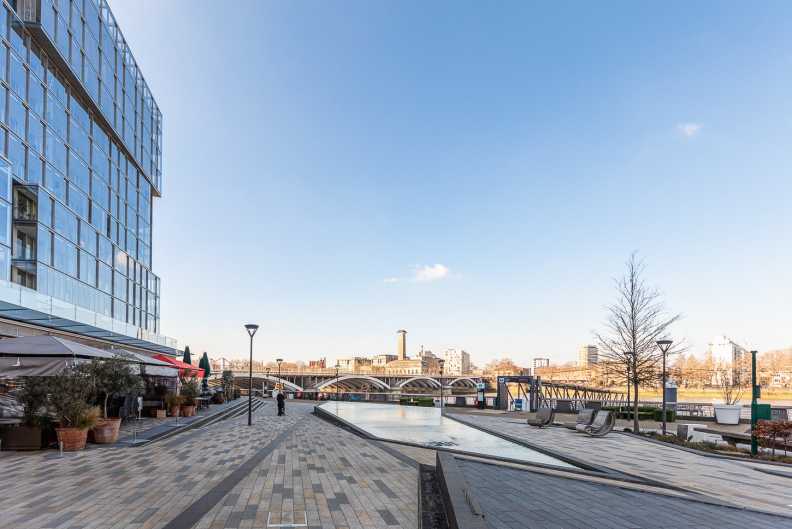 2 bedrooms apartments/flats to sale in Circus Road West, Battersea Power Station, Battersea-image 14