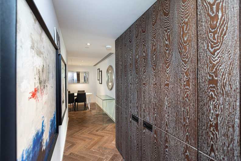 2 bedrooms apartments/flats to sale in Circus Road West, Battersea Power Station, Battersea-image 23