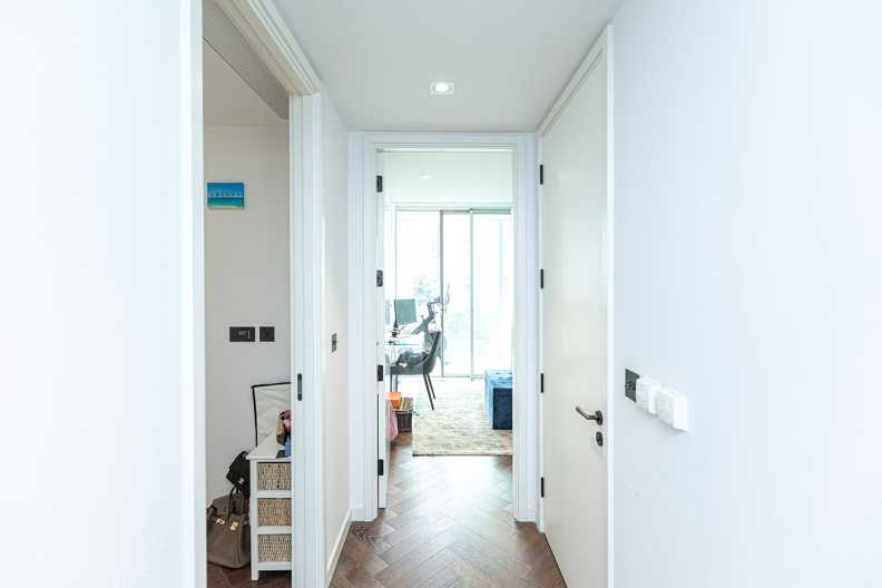 2 bedrooms apartments/flats to sale in Circus Road West, Battersea Power Station, Battersea-image 28