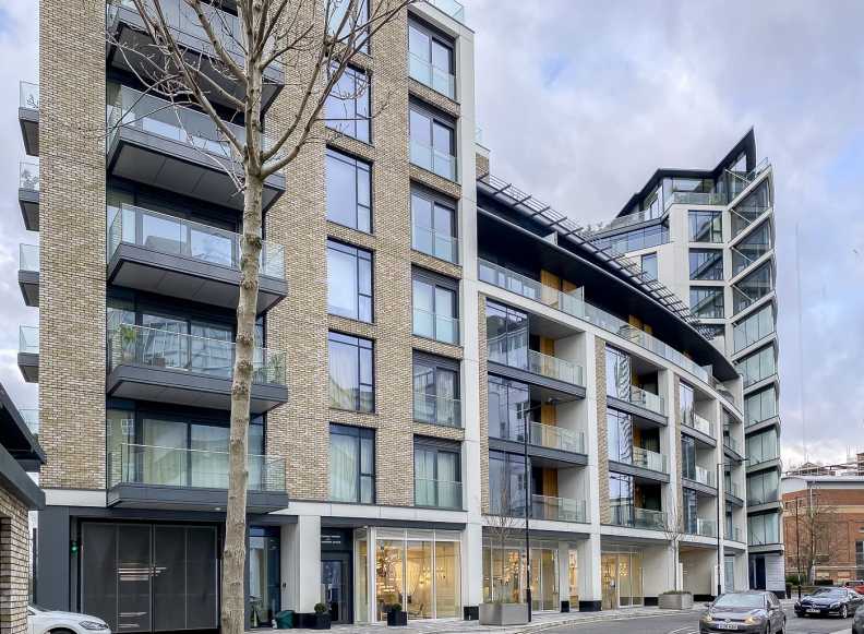 1 bedroom apartments/flats to sale in Harbour Avenue, Chelsea Island, Fulham-image 1