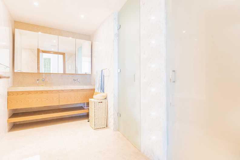 3 bedrooms apartments/flats to sale in Parr's Way, Fulham Reach, Hammersmith-image 26