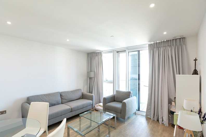 2 bedrooms apartments/flats to sale in Wandsworth Road, Nine Elms-image 2