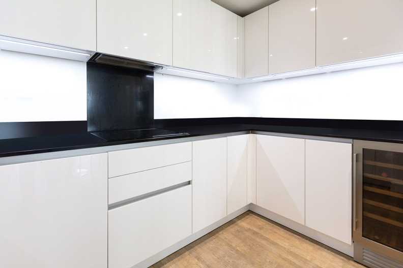 2 bedrooms apartments/flats to sale in Wandsworth Road, Nine Elms-image 11