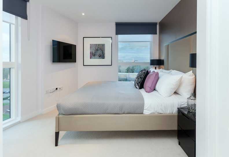 2 bedrooms apartments/flats to sale in Pump House Crescent, Brentford-image 22