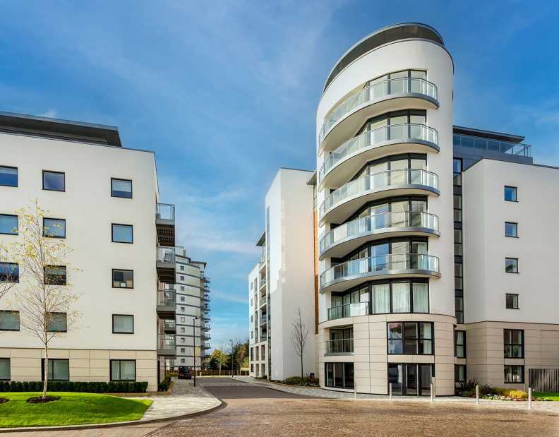 2 bedrooms apartments/flats to sale in Pump House Crescent, Brentford-image 13
