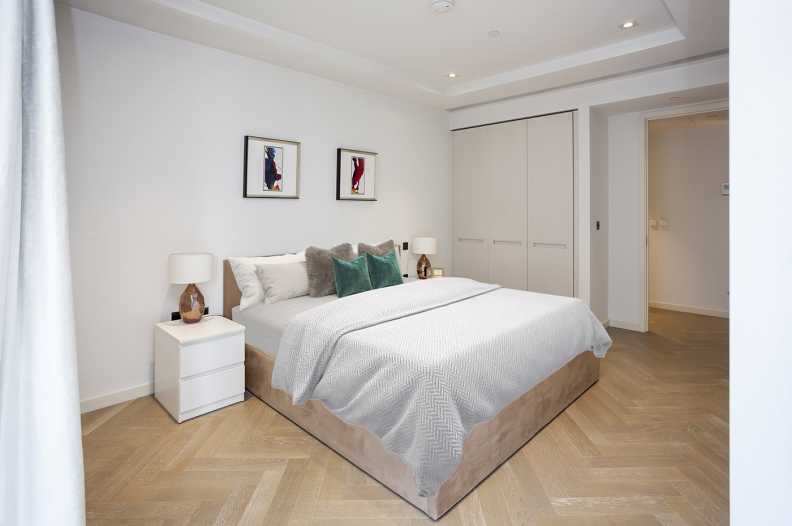 1 bedroom apartments/flats to sale in Circus Road West, Battersea Power Station-image 22