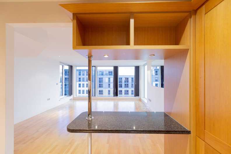 2 bedrooms apartments/flats to sale in The Boulevard, Imperial Wharf, Fulham-image 15