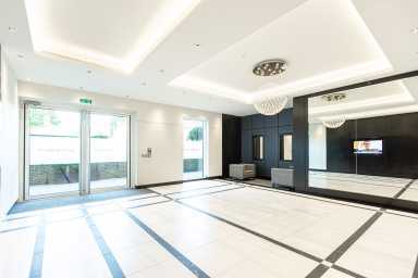 Kew Bridge Road, Brentford TW8 image 14