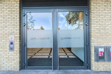 Kew Bridge Road, Brentford TW8 image 13
