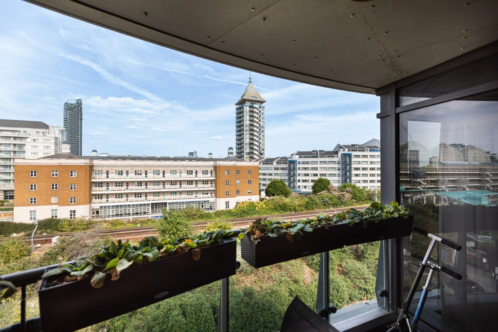 2 bedrooms apartments/flats for sale in Townmead Road, Imperial Wharf - SW6 view 17