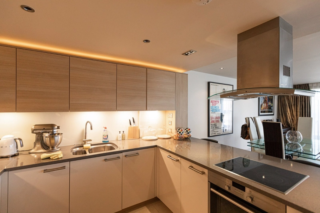 2 bedrooms apartments/flats for sale in Townmead Road, Imperial Wharf - SW6 view 13