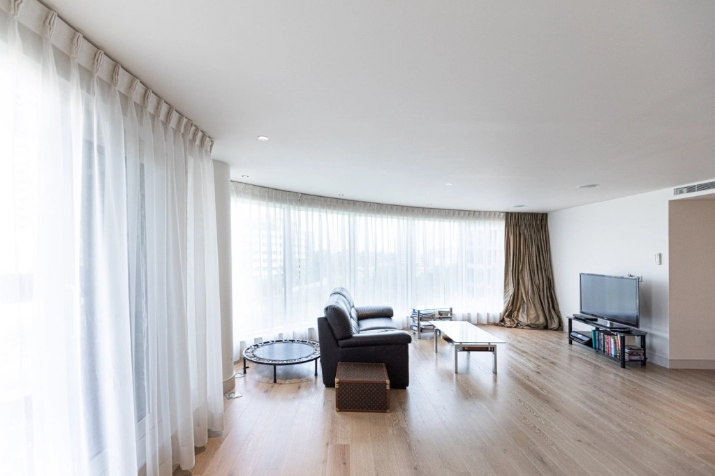 2 bedrooms apartments/flats for sale in Townmead Road, Imperial Wharf - SW6 view 11