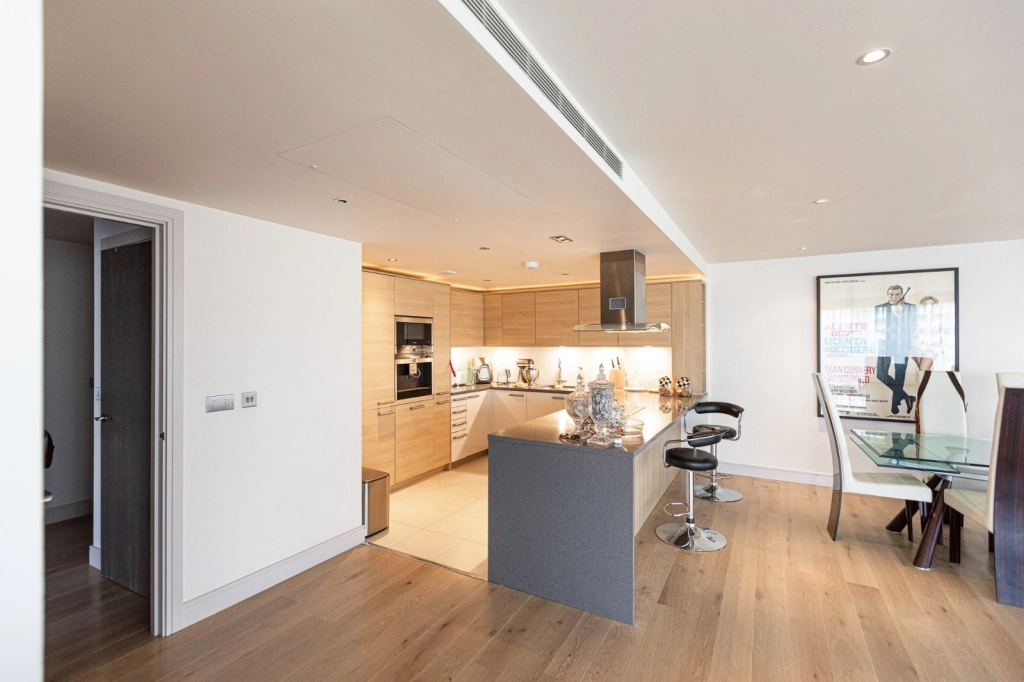 2 bedrooms apartments/flats for sale in Townmead Road, Imperial Wharf - SW6 view 12