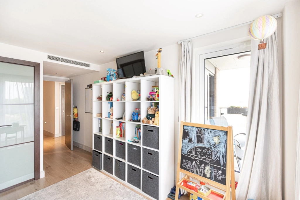 2 bedrooms apartments/flats for sale in Townmead Road, Imperial Wharf - SW6 view 15