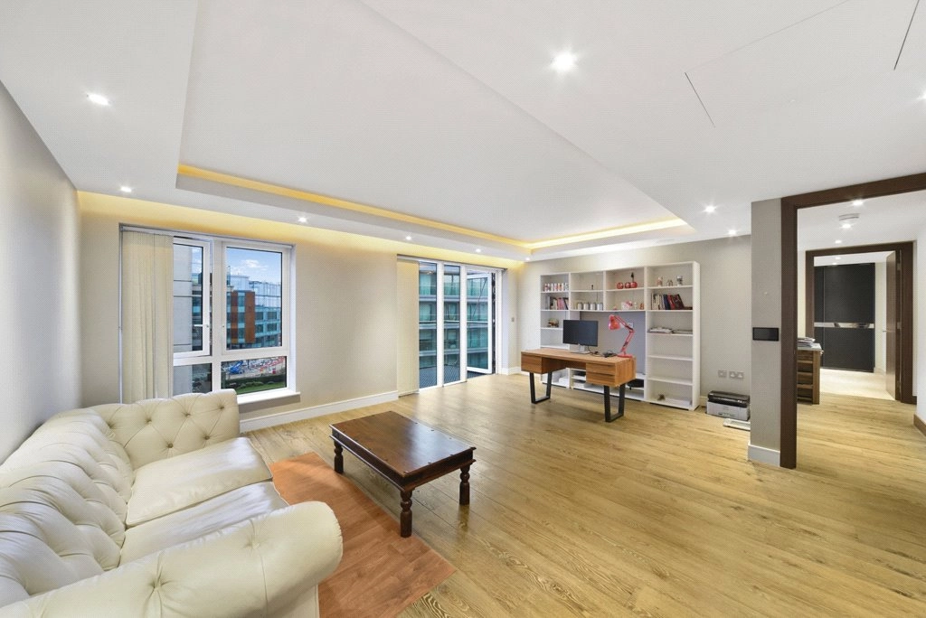2 bedrooms apartments/flats for sale in Regatta Lane, Hammersmith - W6 view 8