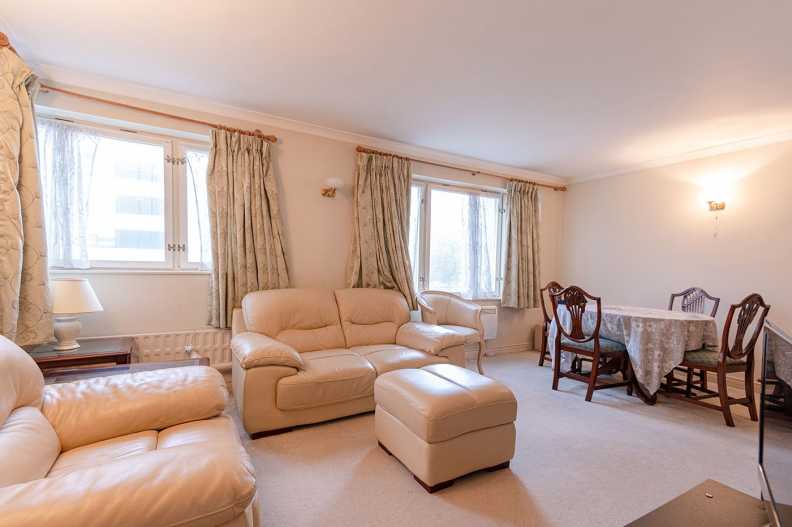 1 bedroom apartments/flats to sale in Southwick Street, Paddington-image 3