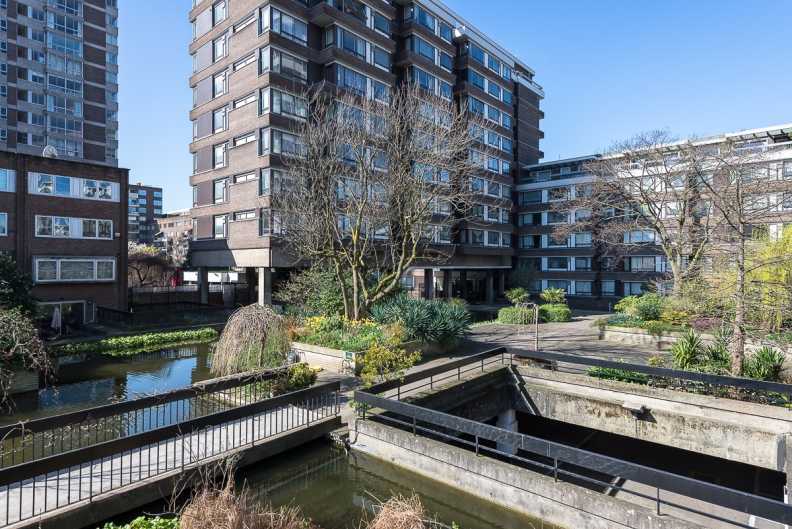 2 bedrooms apartments/flats to sale in The Water Gardens, Paddington-image 9