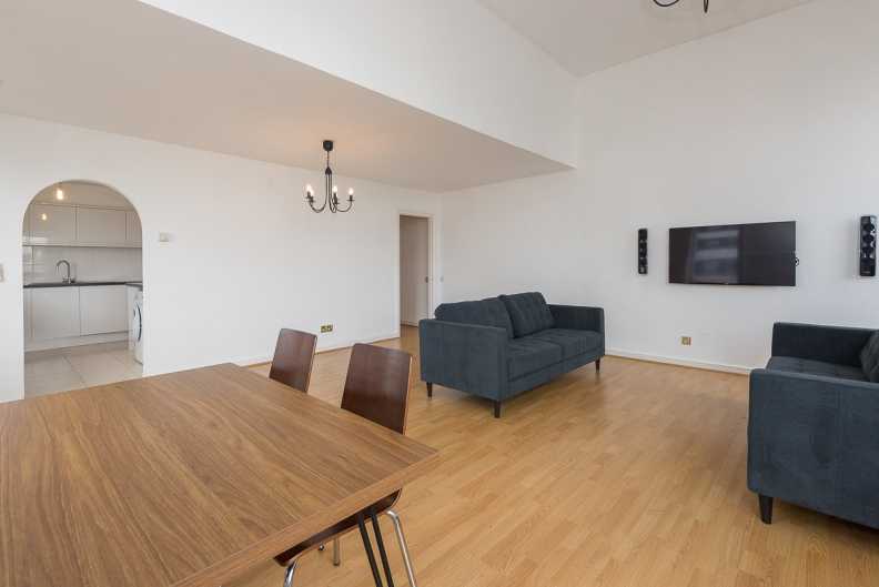 2 bedrooms apartments/flats to sale in The Water Gardens, Paddington-image 12