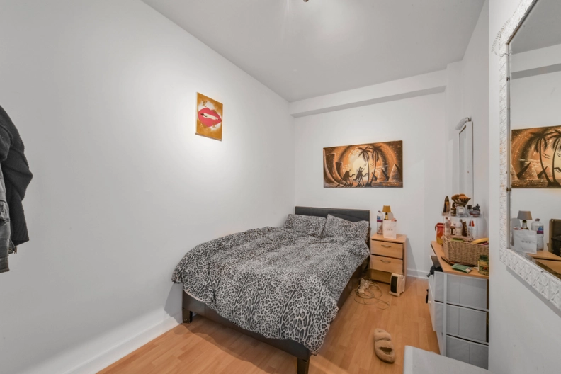 2 bedrooms apartments/flats to sale in Kensington High Street, Kensington-image 11