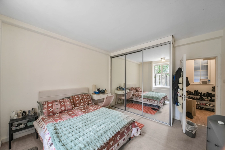 2 bedrooms apartments/flats to sale in Kensington High Street, Kensington-image 5