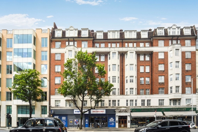 2 bedrooms apartments/flats to sale in Kensington High Street, Kensington-image 7