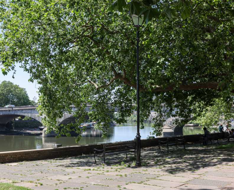 2 bedrooms apartments/flats to sale in Kew Bridge Road, Brentford-image 11