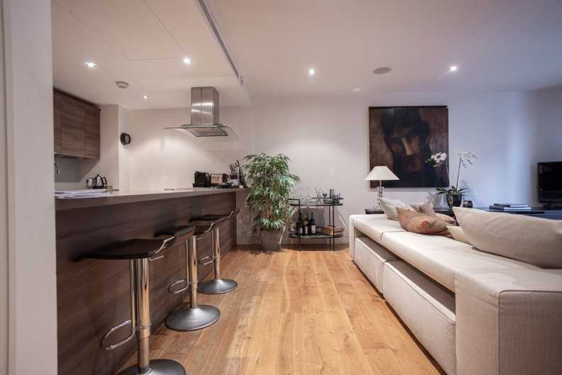 3 bedrooms apartments/flats to sale in Lensbury Avenue, Fulham-image 20