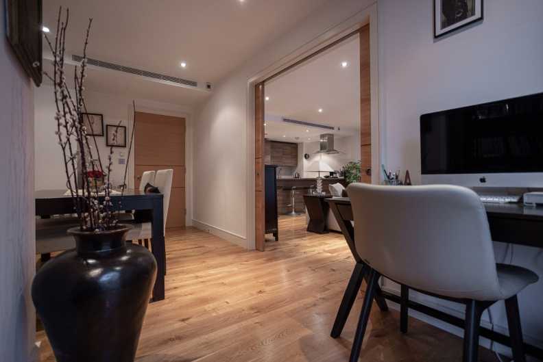 3 bedrooms apartments/flats to sale in Lensbury Avenue, Fulham-image 21
