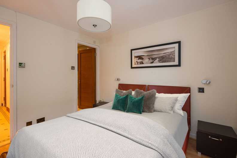 2 bedrooms apartments/flats to sale in Brompton Park Crescent, West Brompton-image 15