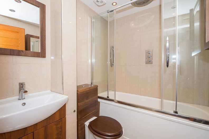 2 bedrooms apartments/flats to sale in Brompton Park Crescent, West Brompton-image 6
