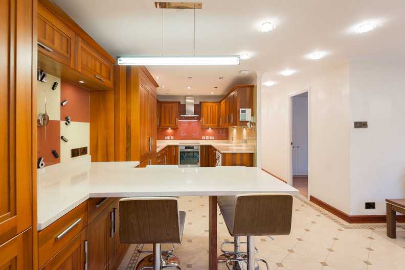 2 bedrooms apartments/flats to sale in Brompton Park Crescent, West Brompton-image 13