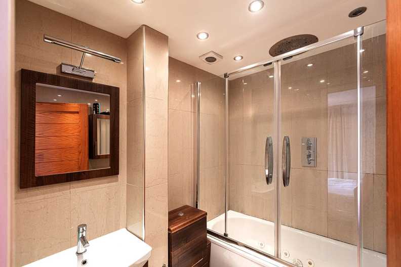 2 bedrooms apartments/flats to sale in Brompton Park Crescent, West Brompton-image 17