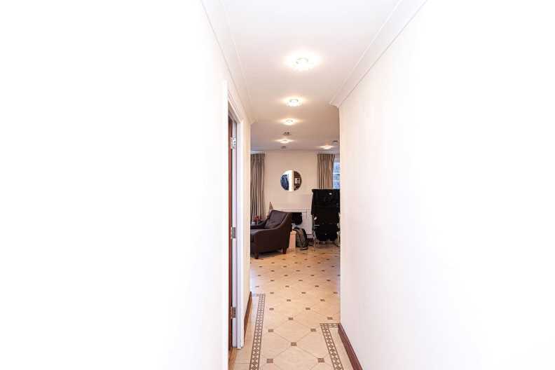 2 bedrooms apartments/flats to sale in Brompton Park Crescent, West Brompton-image 19