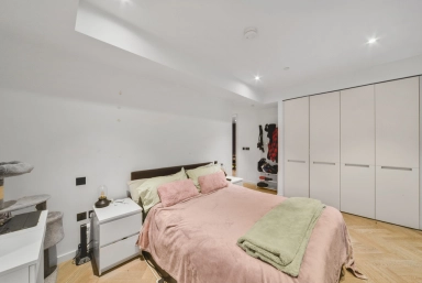 Circus Road West, Nine Elms SW11 image 12