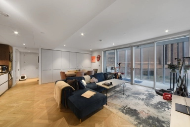 Circus Road West, Nine Elms SW11 image 2