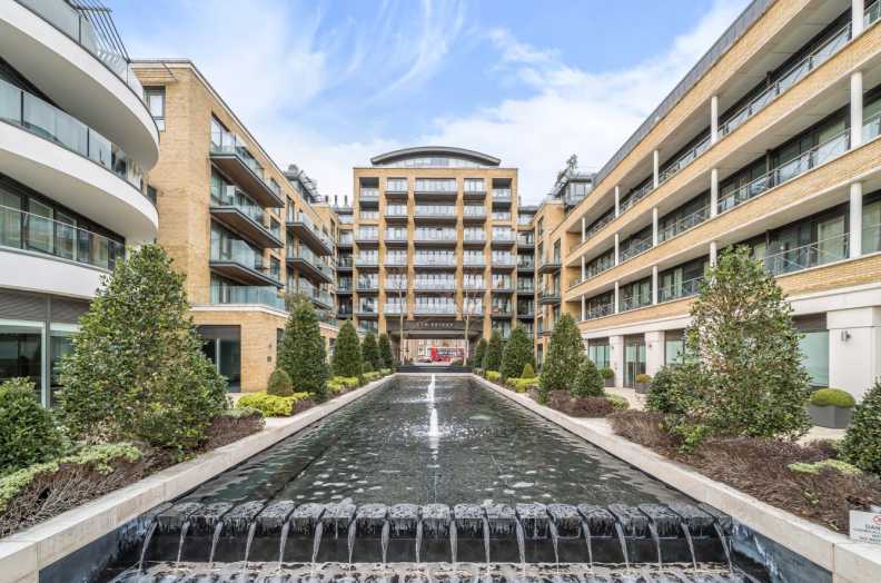3 bedrooms apartments/flats to sale in Kew Bridge Road, Brentford-image 1