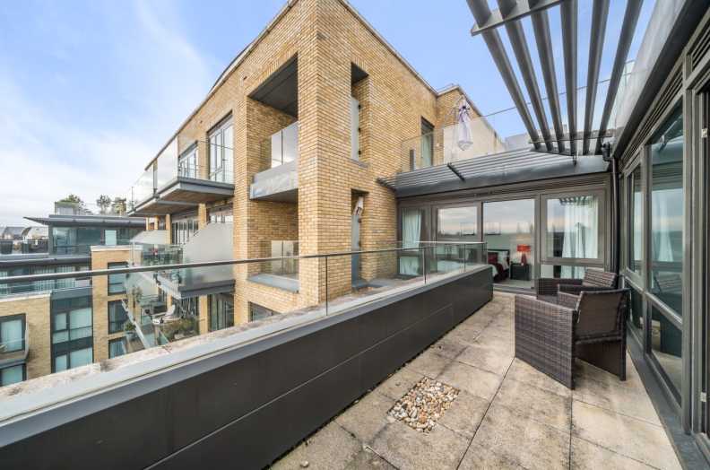 3 bedrooms apartments/flats to sale in Kew Bridge Road, Brentford-image 10