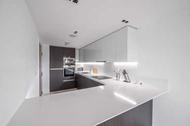 Kew Bridge Road, Brentford - TW8 view 19