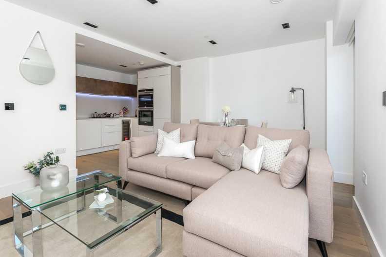 1 bedroom apartments/flats to sale in Exchange Gardens, Vauxhall-image 15