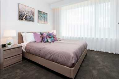 Albert Embankment, Lambeth - SE1 view 5