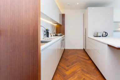 New Union Square, Nine Elms SW11 image 12