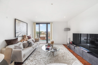 New Union Square, Nine Elms SW11 image 2