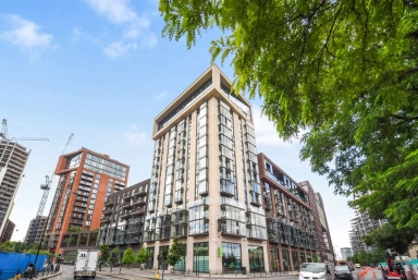 New Union Square, Nine Elms SW11 image 1
