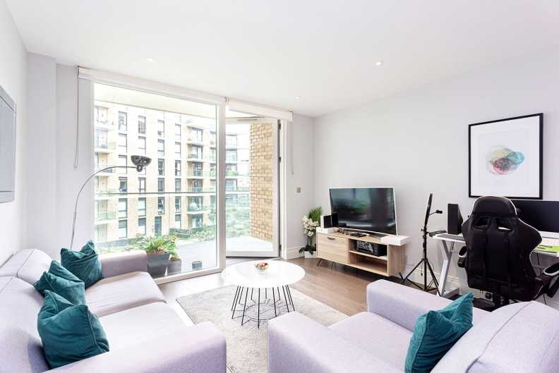 2 bedrooms apartments/flats to sale in Queenshurst Square, Kingston upon Thames-image 11