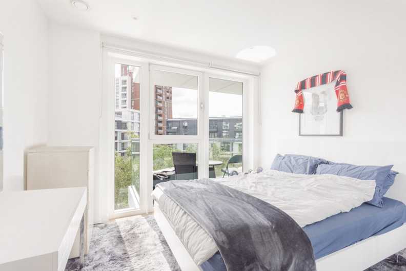 2 bedrooms apartments/flats to sale in Wandsworth Road, Nine Elms-image 7